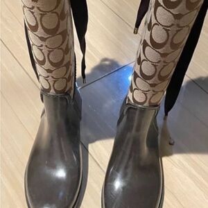 COACH Elegant Women's Gray Rain Boots